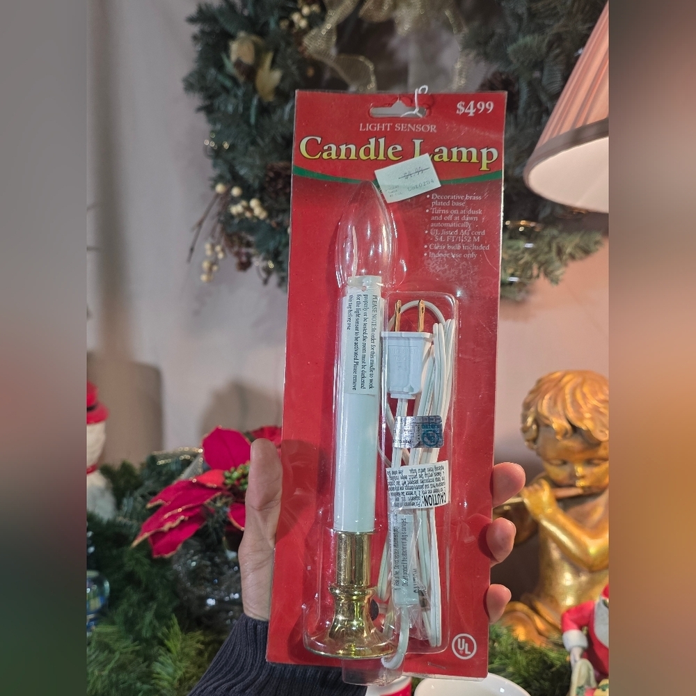 Vintage plug-in candle lamp